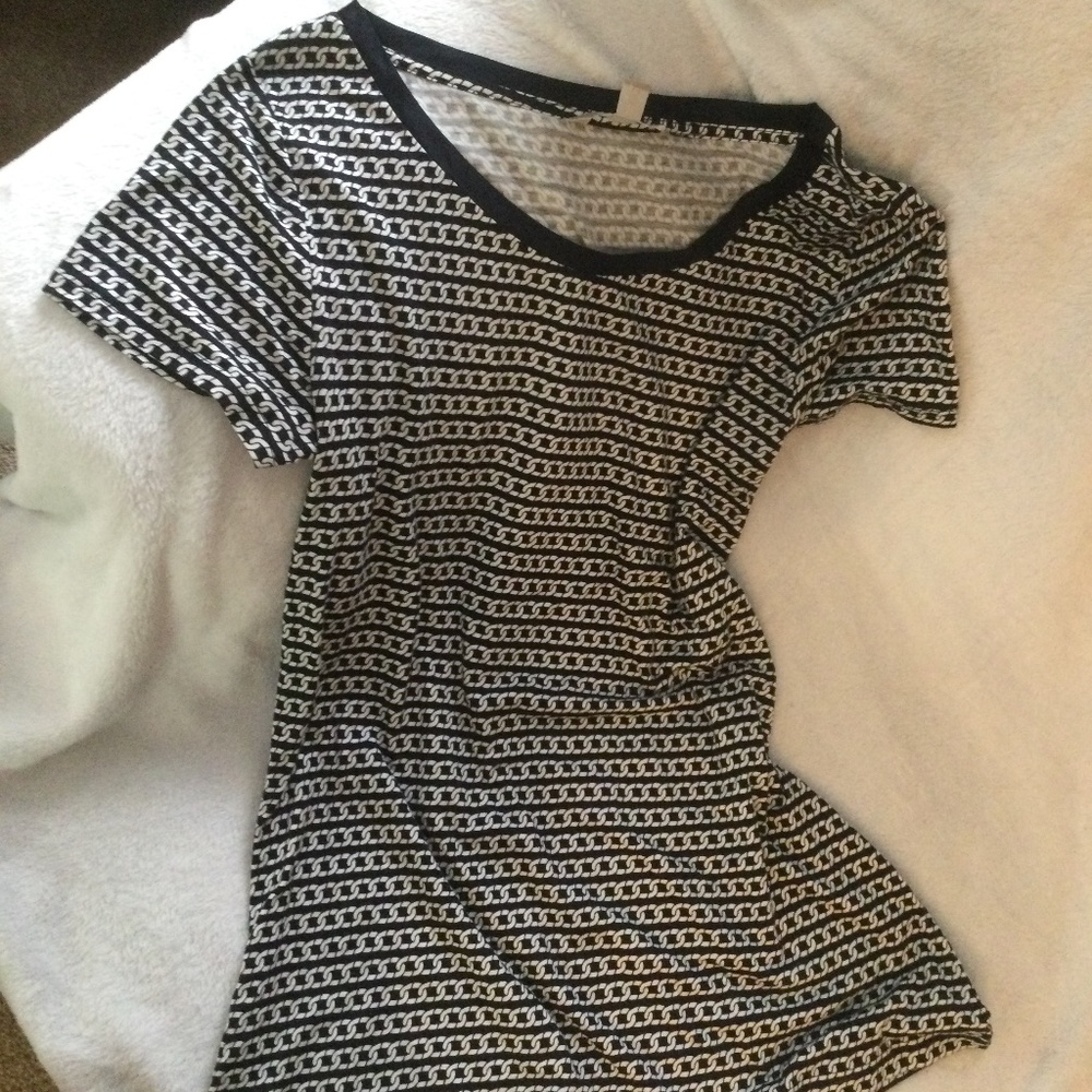Banana Republic short sleeved butter soft Luxe tee shirt